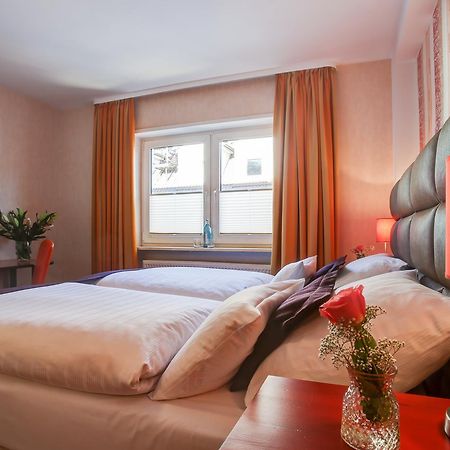 Rhein Neckar Hotel Манхайм Екстериор снимка