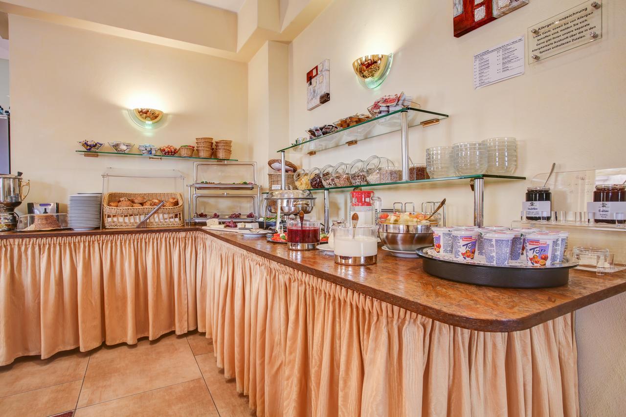 Rhein Neckar Hotel Манхайм Екстериор снимка