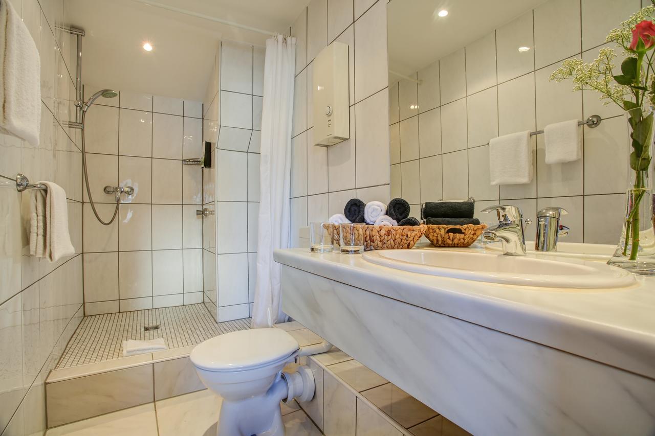 Rhein Neckar Hotel Манхайм Екстериор снимка