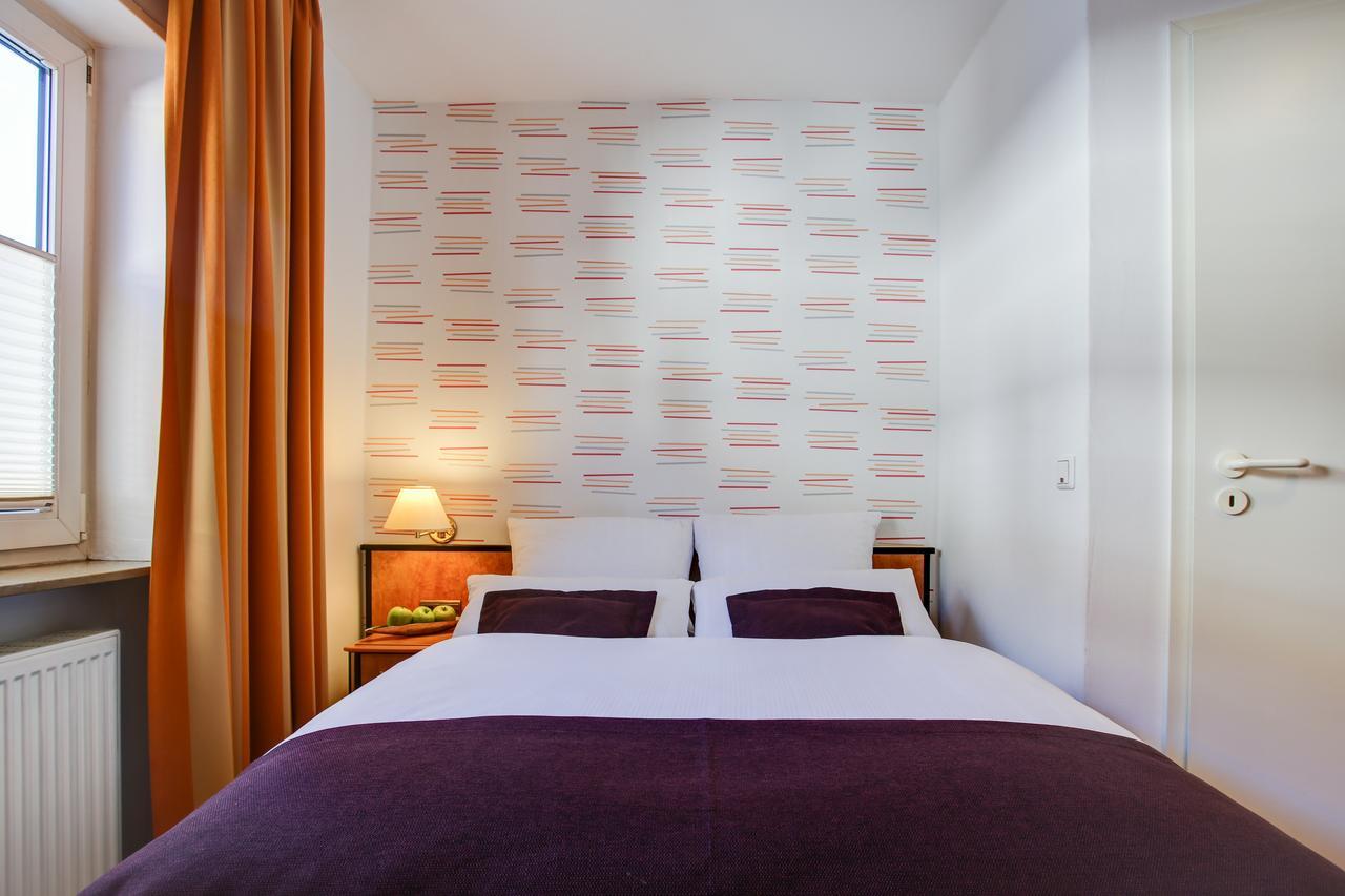 Rhein Neckar Hotel Манхайм Екстериор снимка