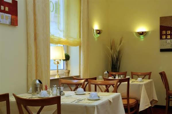 Rhein Neckar Hotel Манхайм Екстериор снимка